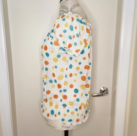 60s Polkadot Ruffle Top - Picture 2 of 11
